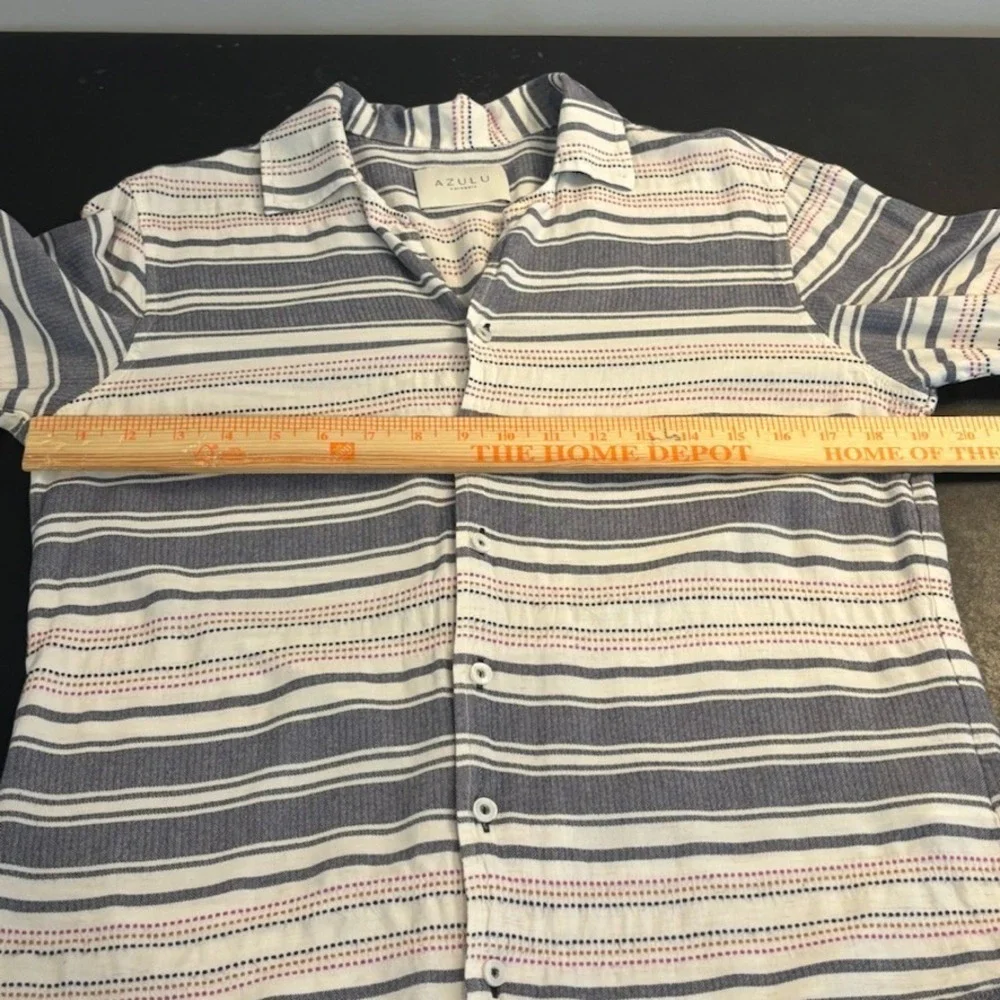 Azulu size item